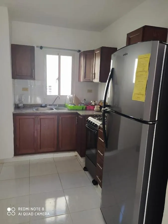Residencial Sarah De Los Angeles Сан-Хуан-де-ла-Магуана